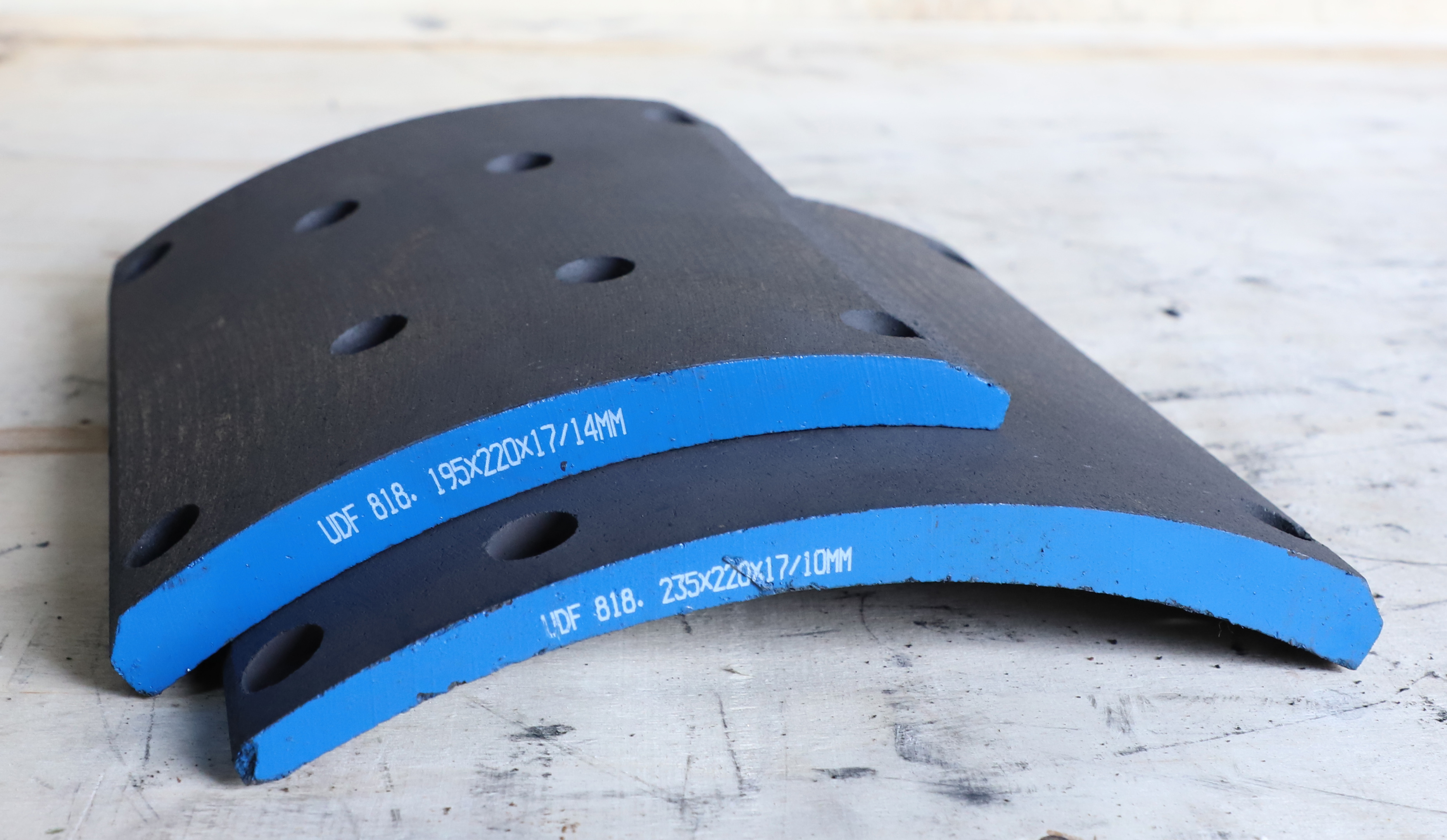 Brake Lining for Mercedes Benz Truck (5440-3501105)